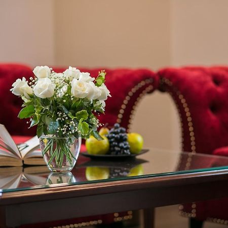 Flora Centre Hotel & Spa ハノイ市 エクステリア 写真