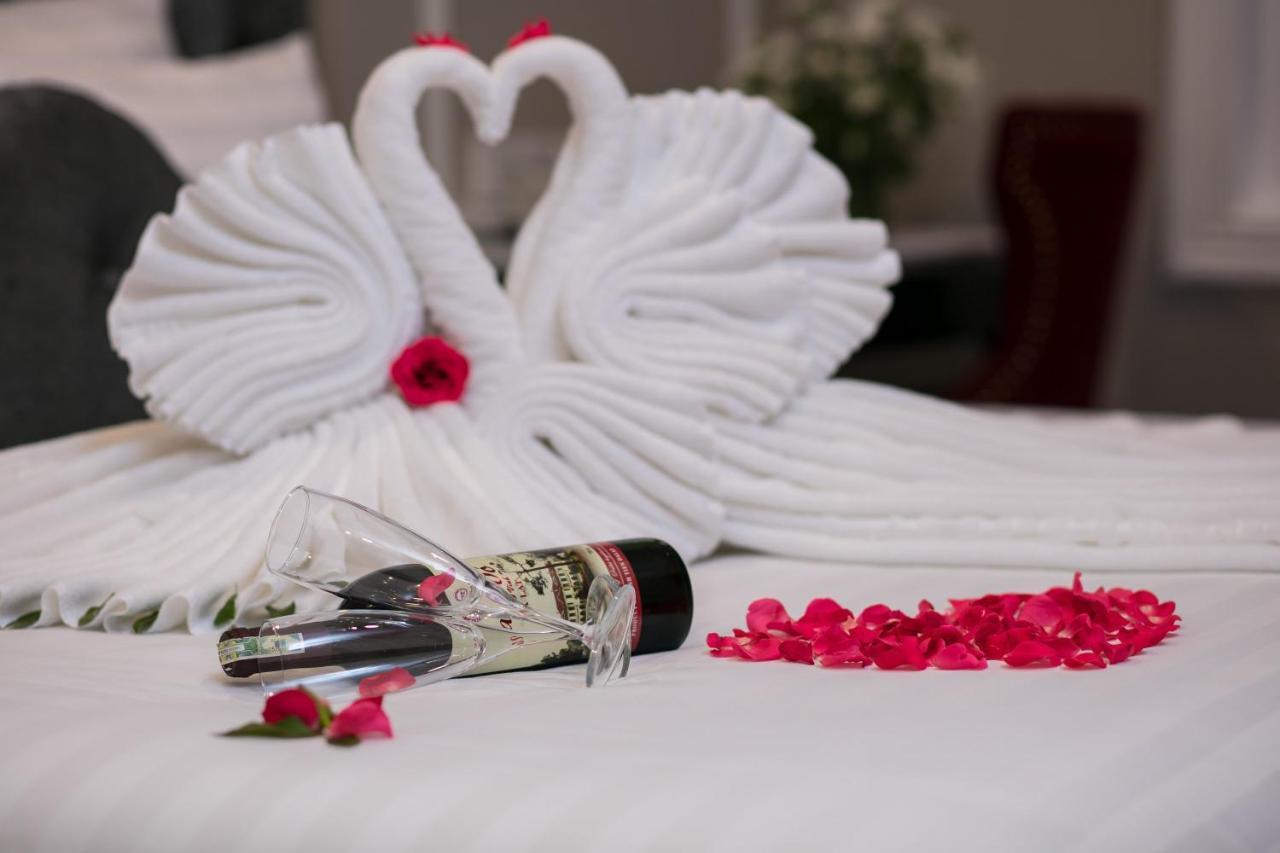 Flora Centre Hotel & Spa ハノイ市 エクステリア 写真